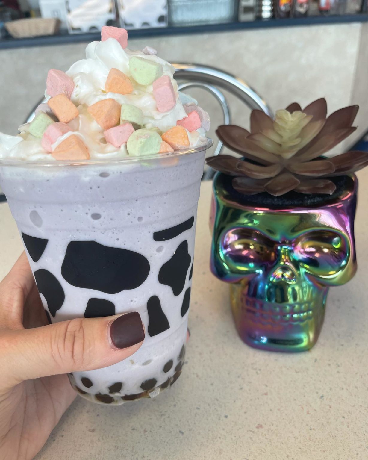 Bubble Tea Blue Cow Frozen Yogurt